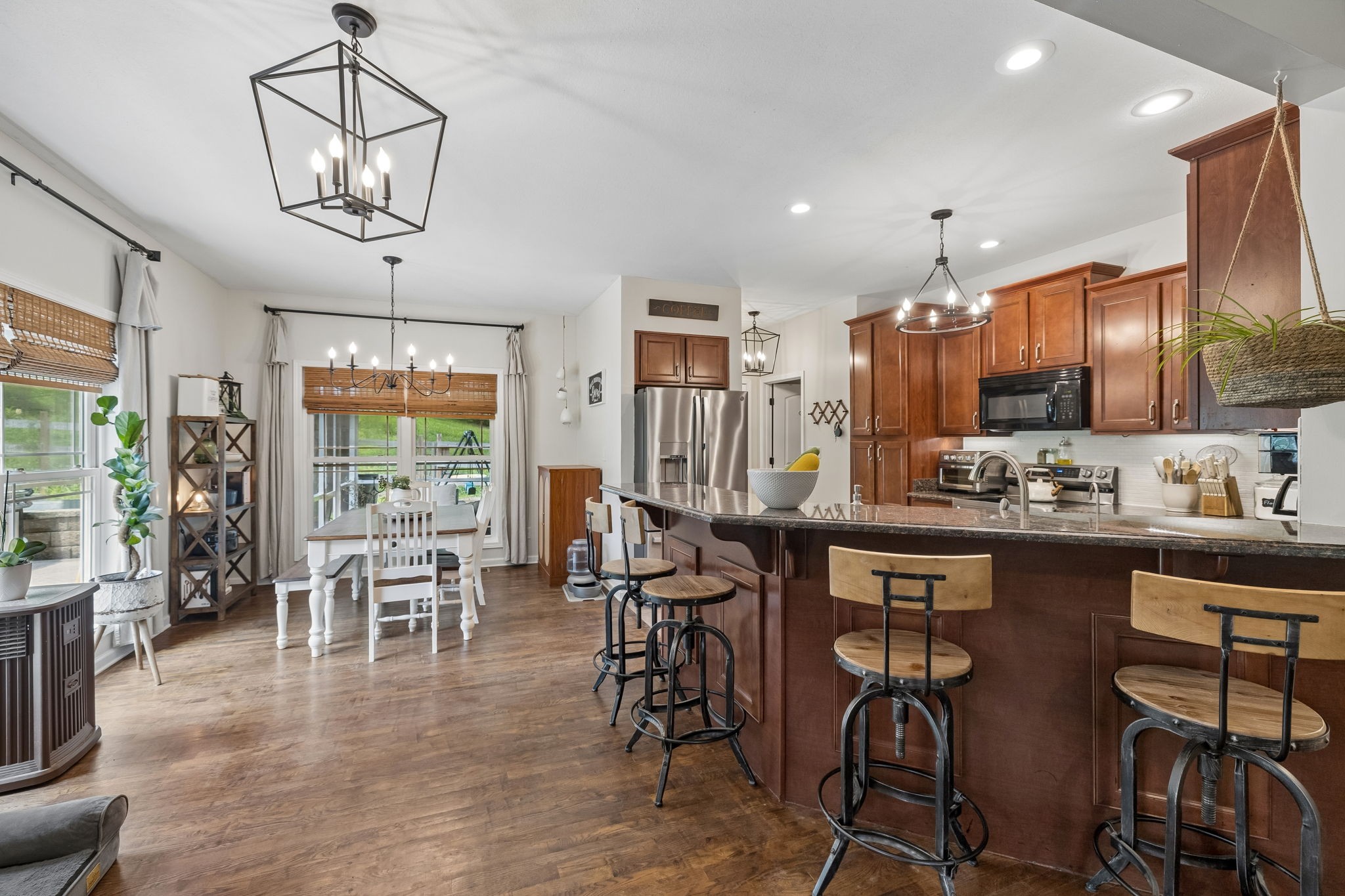 2060 Muddy Branch Rd