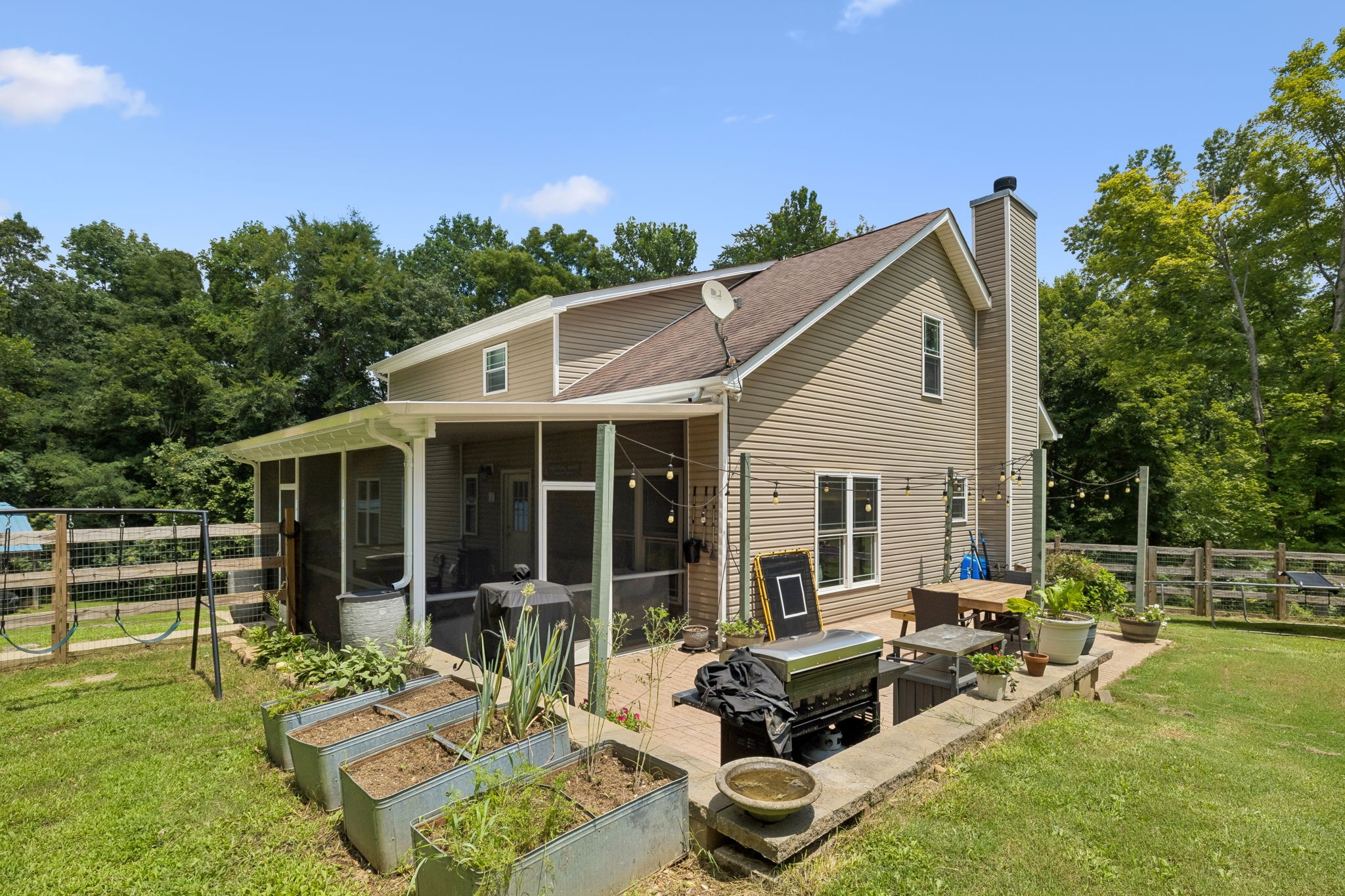 2060 Muddy Branch Rd