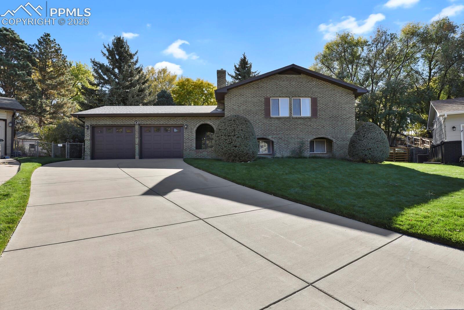 439 Cielo Vista Street