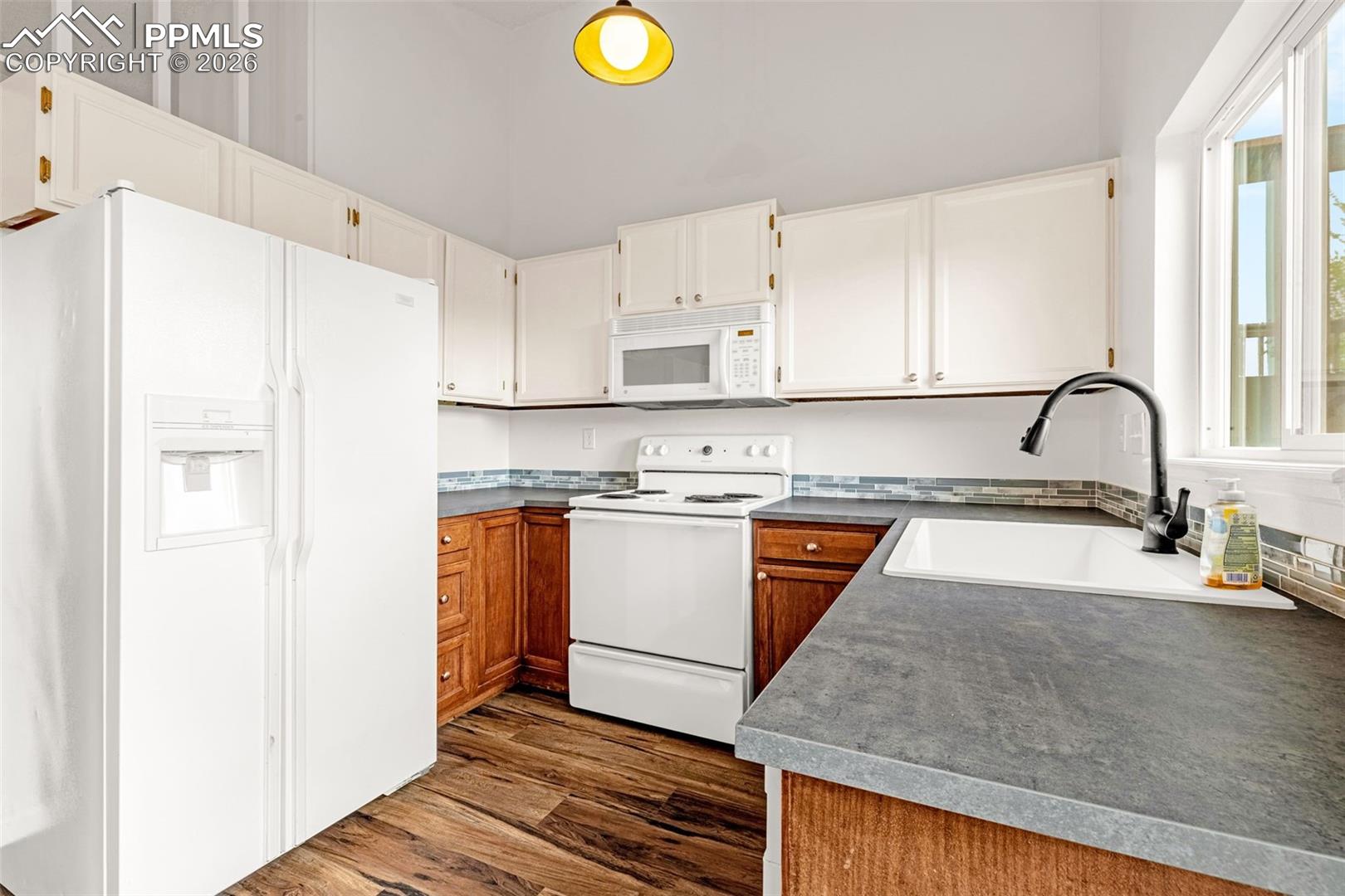 3450 Galleria Terrace