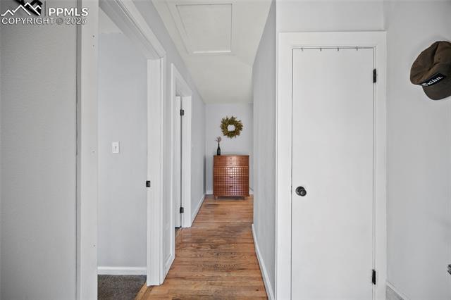102 W Brookside Street