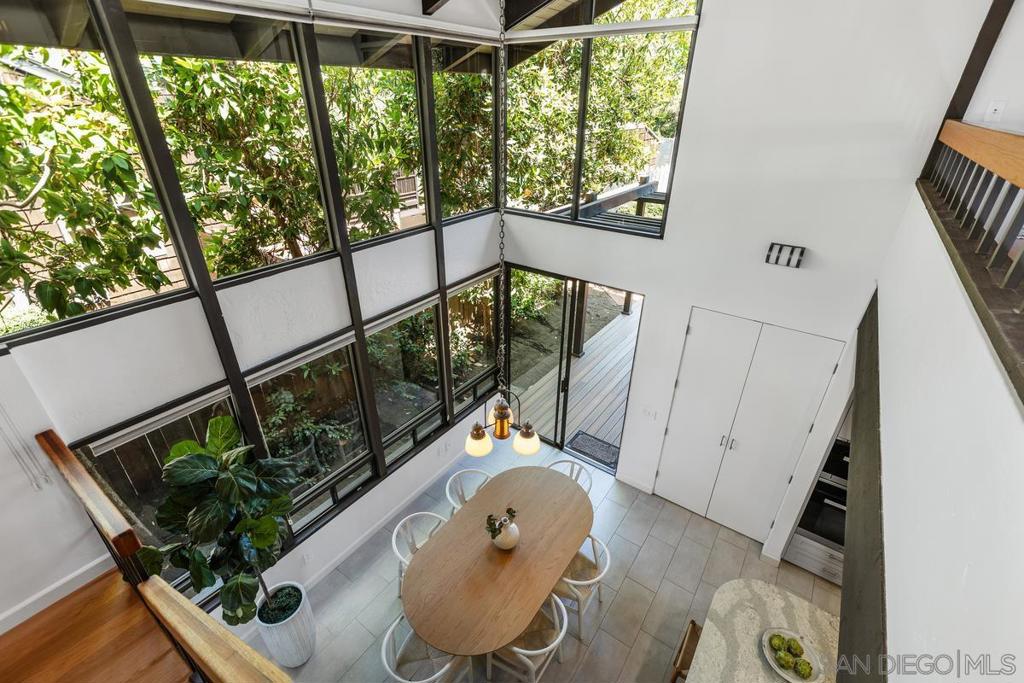 335 Fern Glen