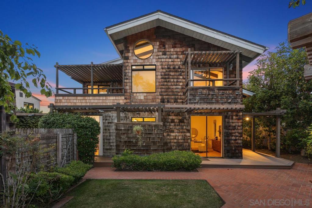 335 Fern Glen