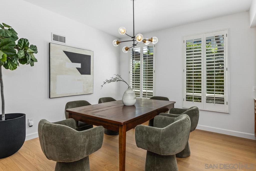 335 Fern Glen