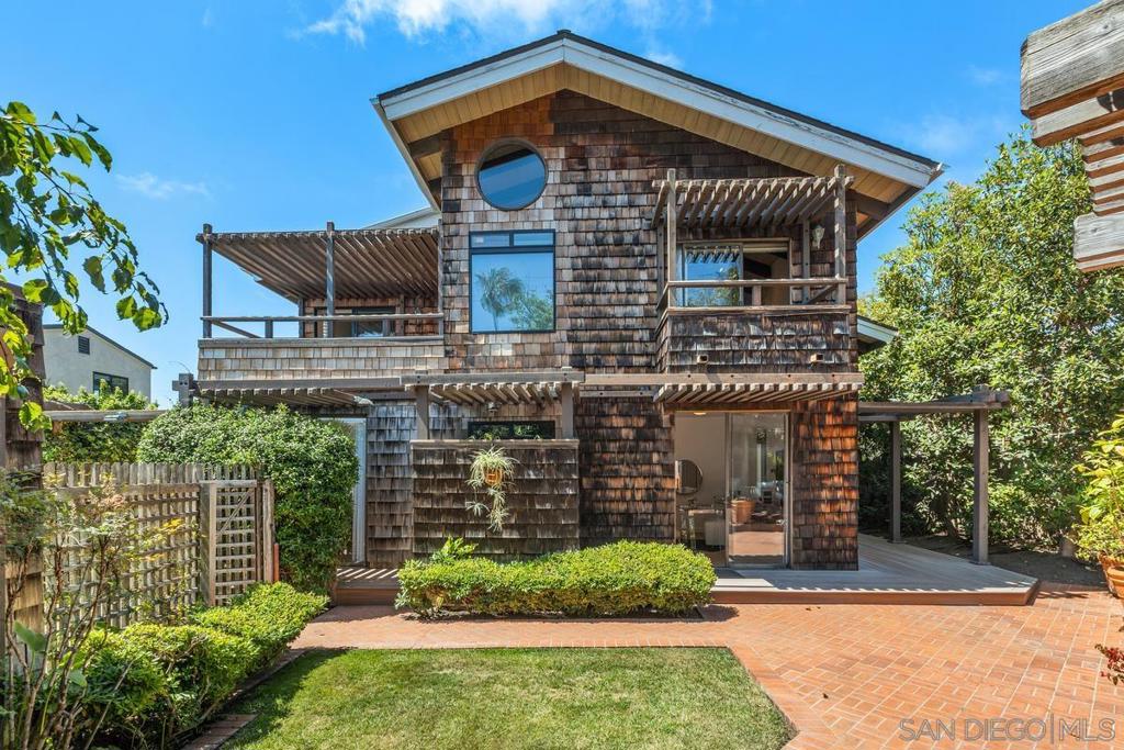 335 Fern Glen
