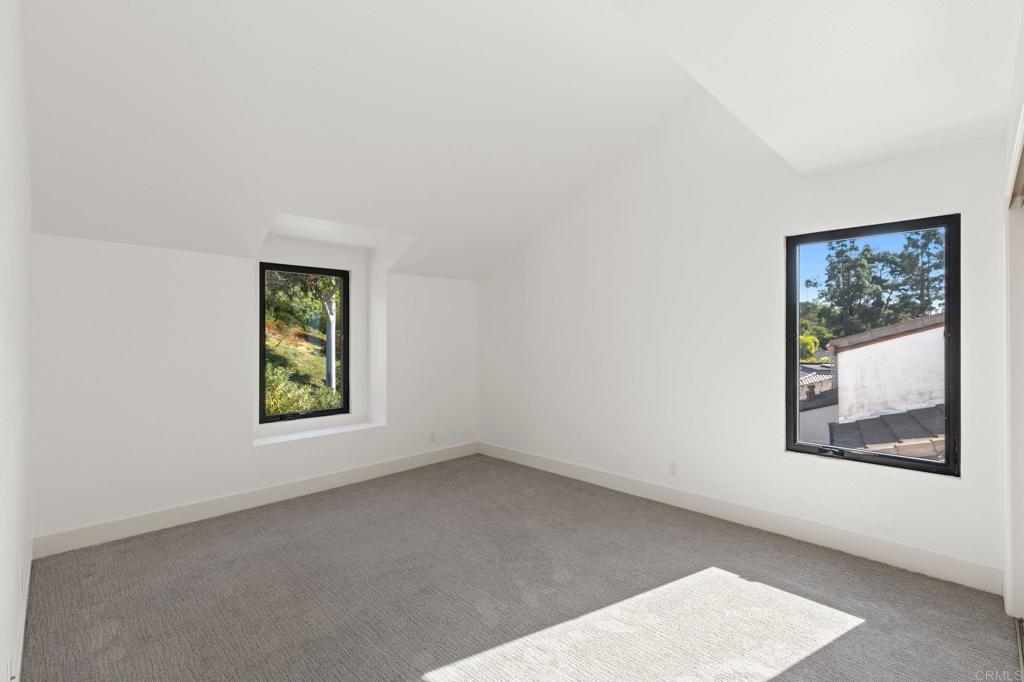 7110 Caminito Donoso