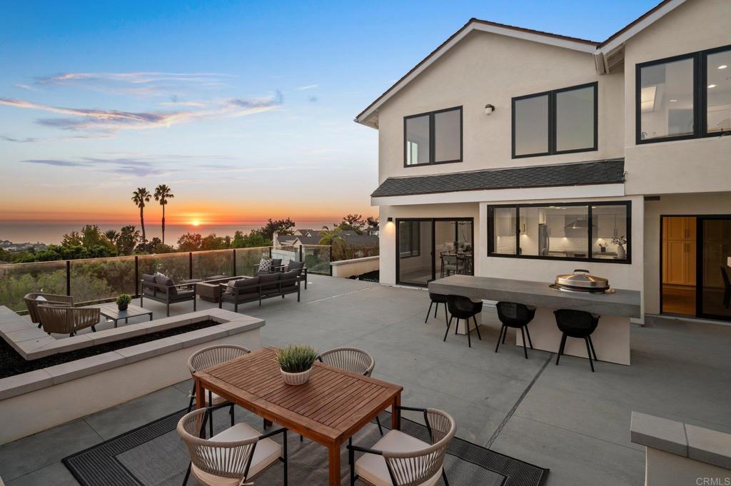 7110 Caminito Donoso