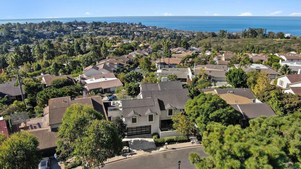 7110 Caminito Donoso