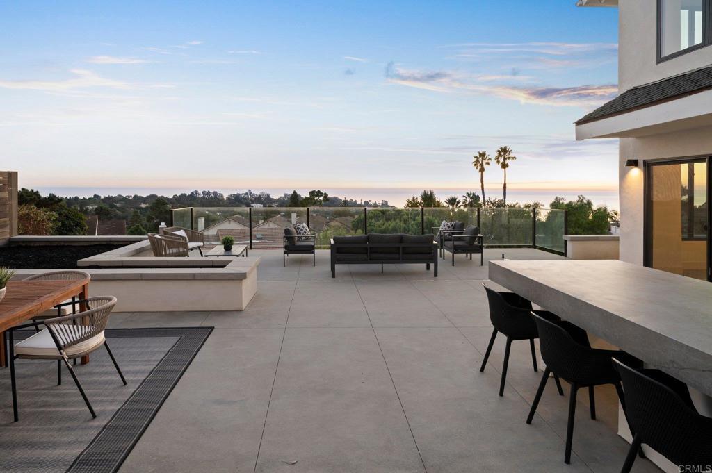 7110 Caminito Donoso