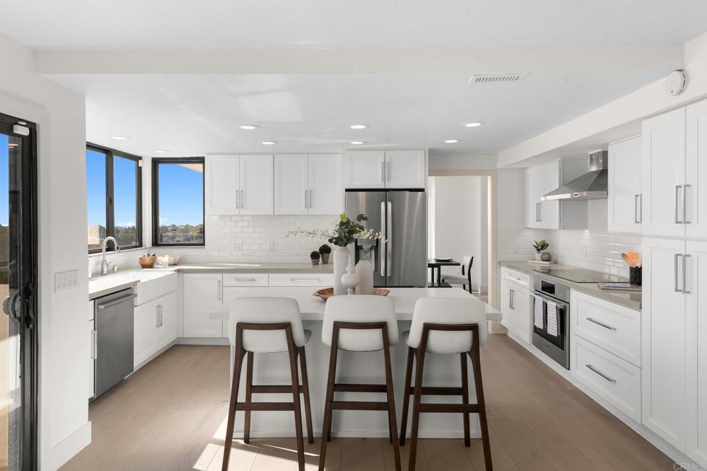 7110 Caminito Donoso