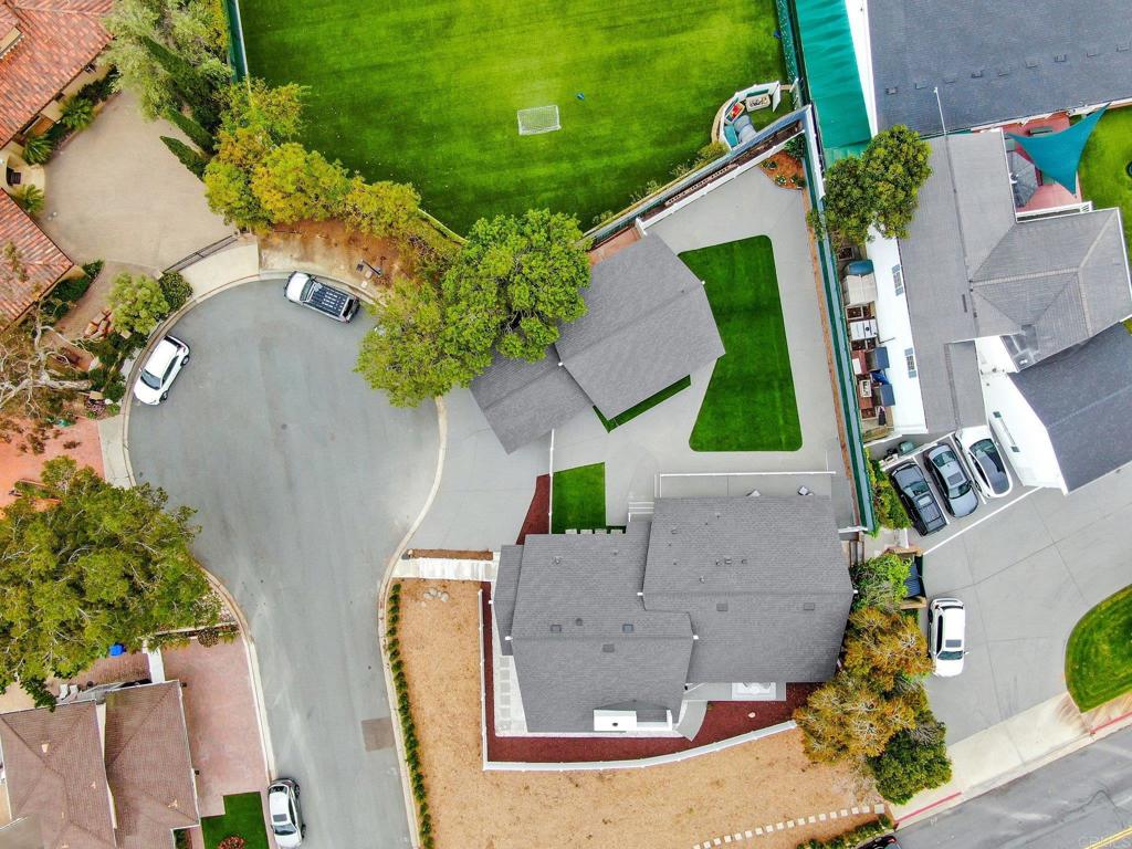 6490 La Jolla Scenic Drive S