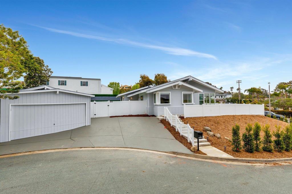 6490 La Jolla Scenic Drive S