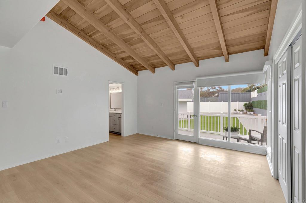 6490 La Jolla Scenic Drive S