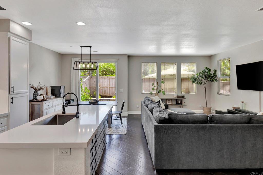 807 Covington Avenue