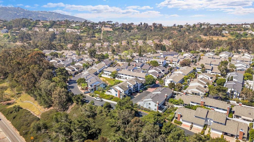 3380 Caminito Gandara