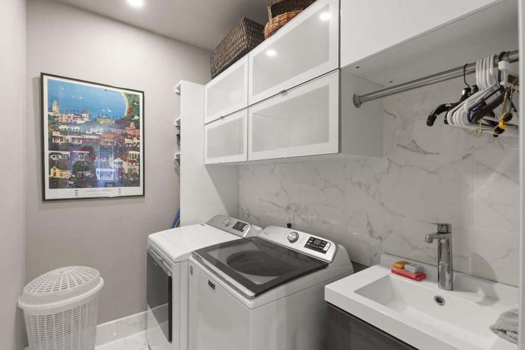 9784 Claiborne Square