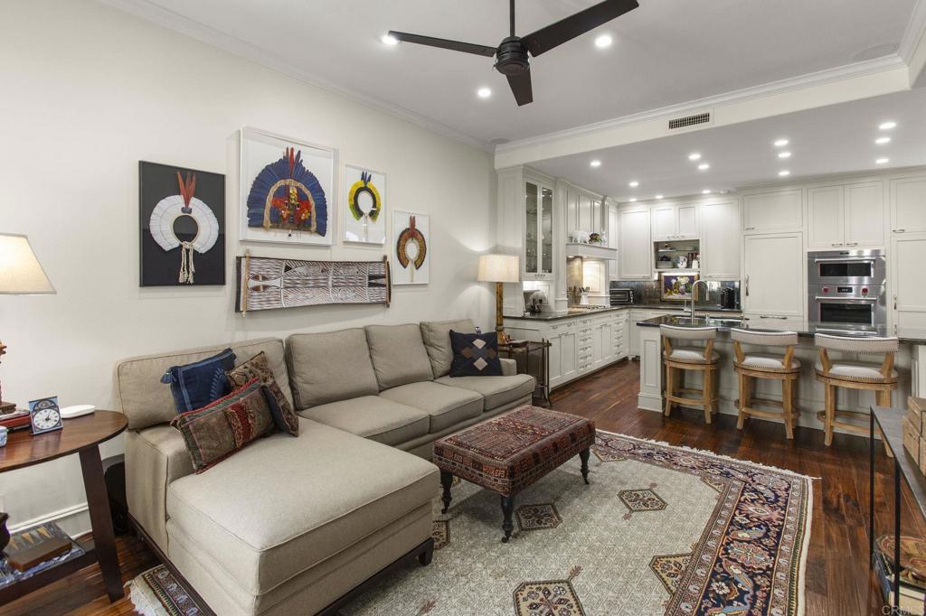 9784 Claiborne Square