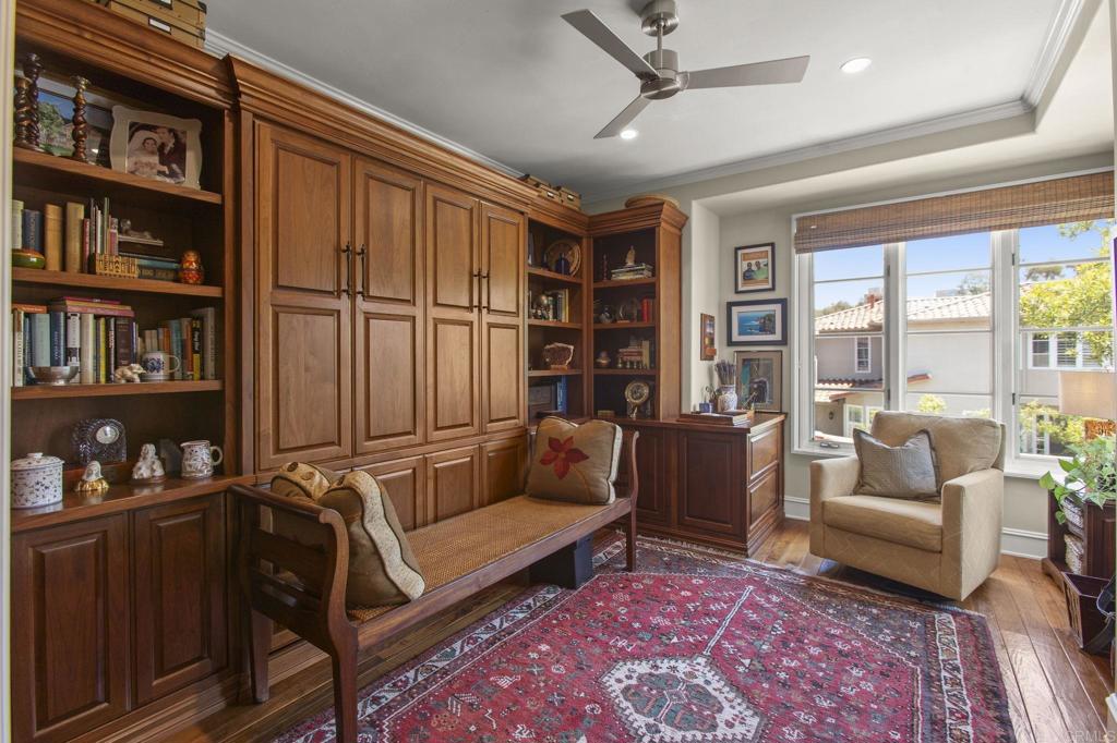 9784 Claiborne Square