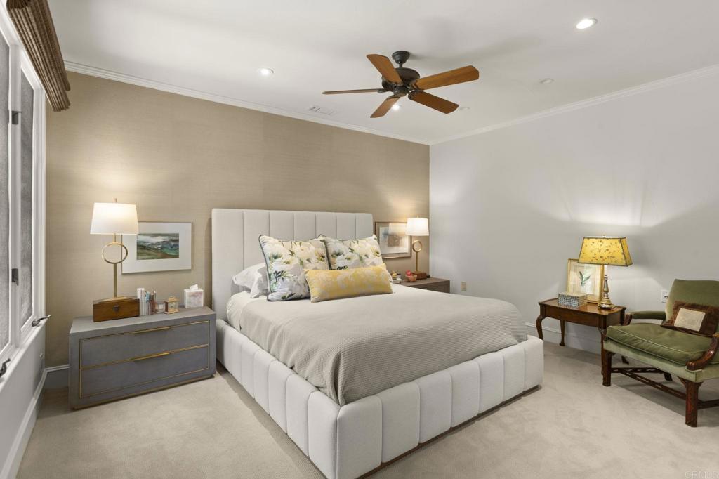 9784 Claiborne Square