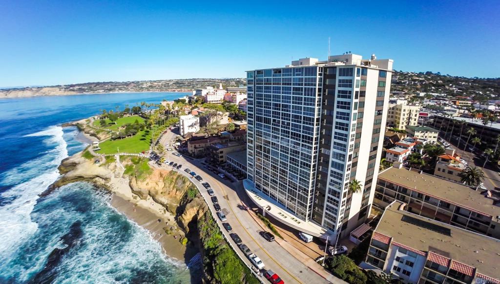 939 Coast Boulevard 5H