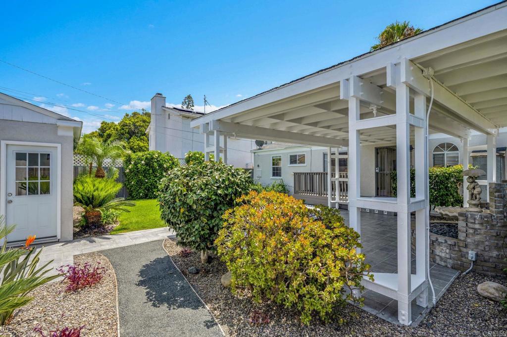1060 Pacific Beach Drive