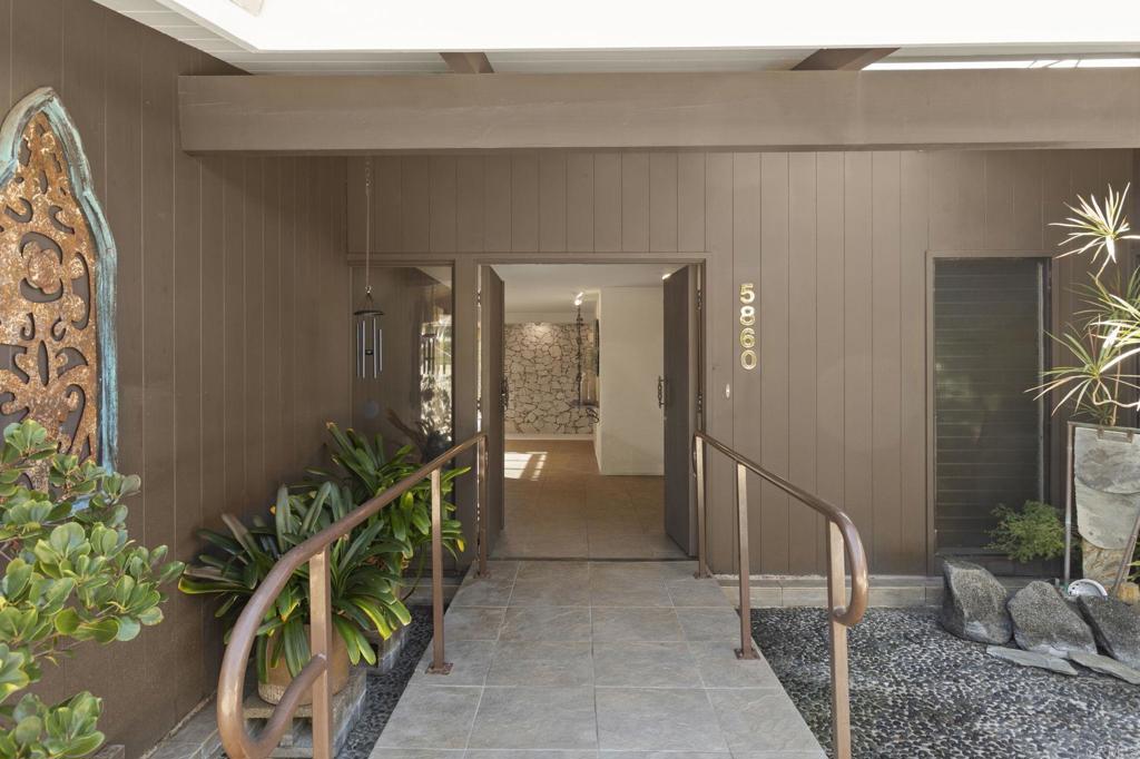 5860 Cactus Way