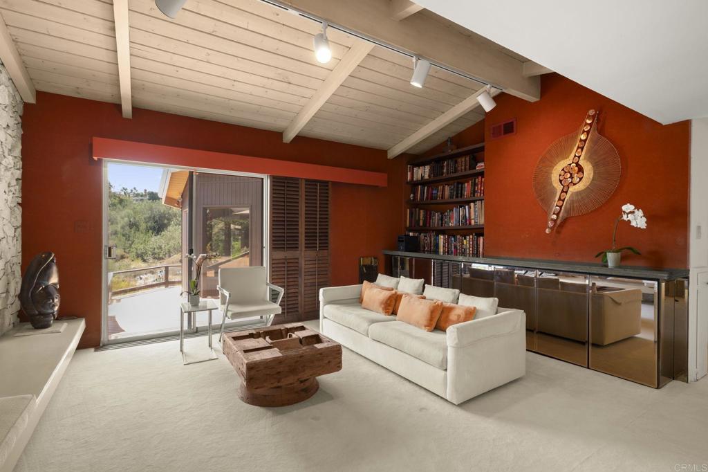 5860 Cactus Way