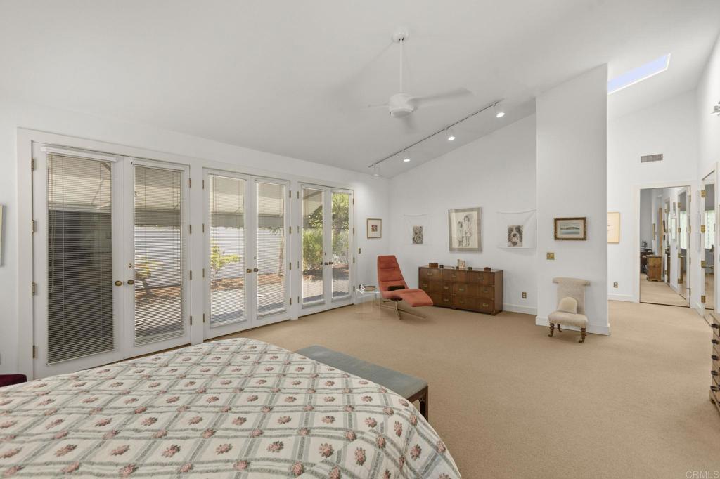 350 Mesa Way