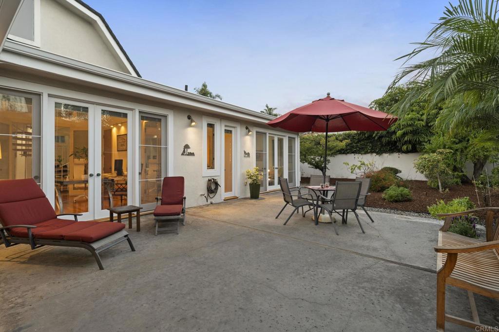 350 Mesa Way