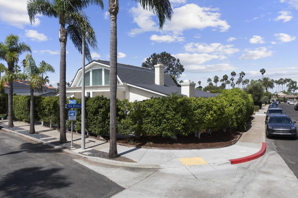 350 Mesa Way