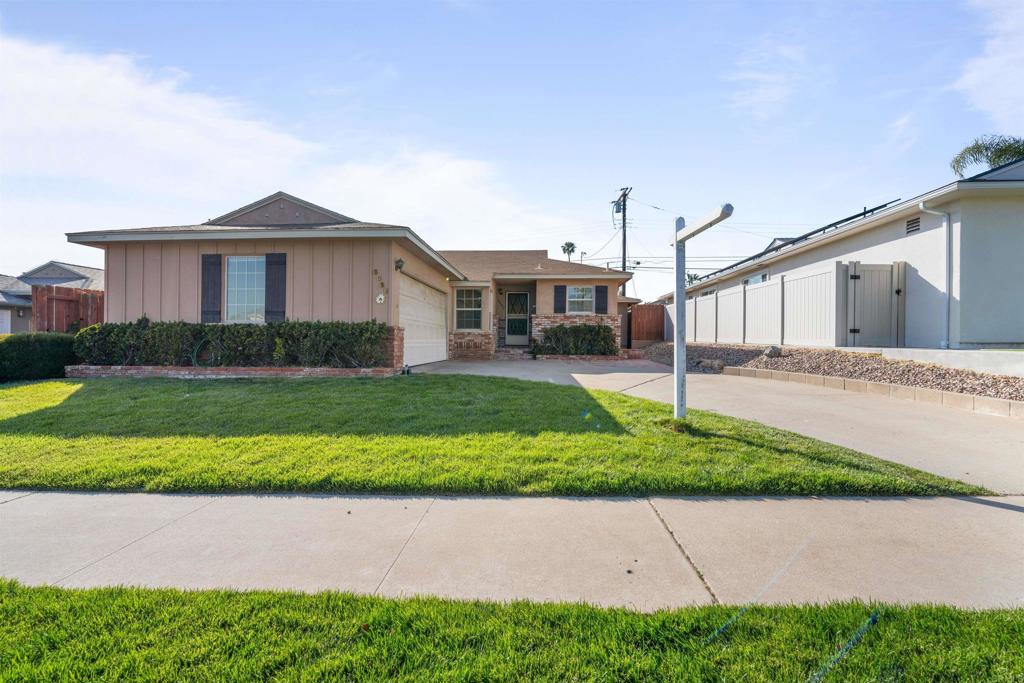 6662 Birchwood Street