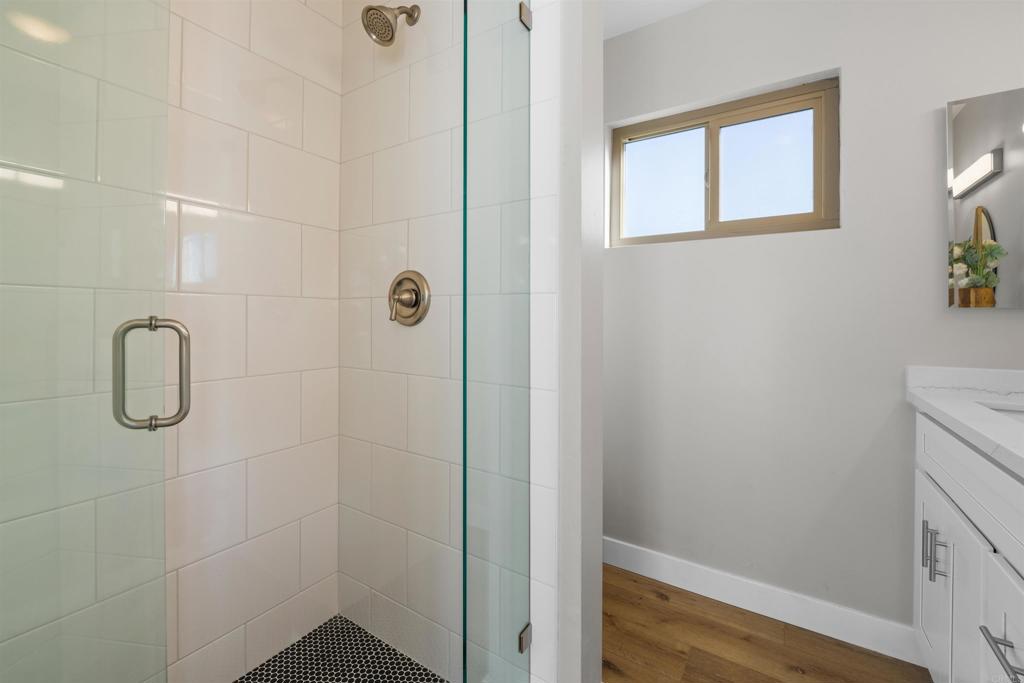 6662 Birchwood Street