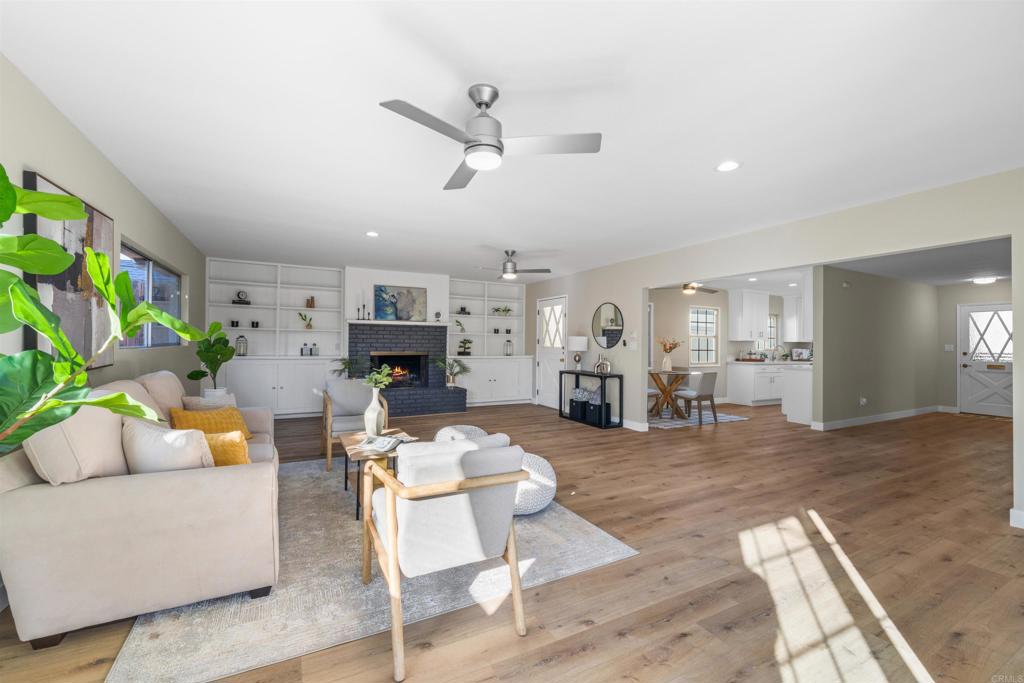 6662 Birchwood Street