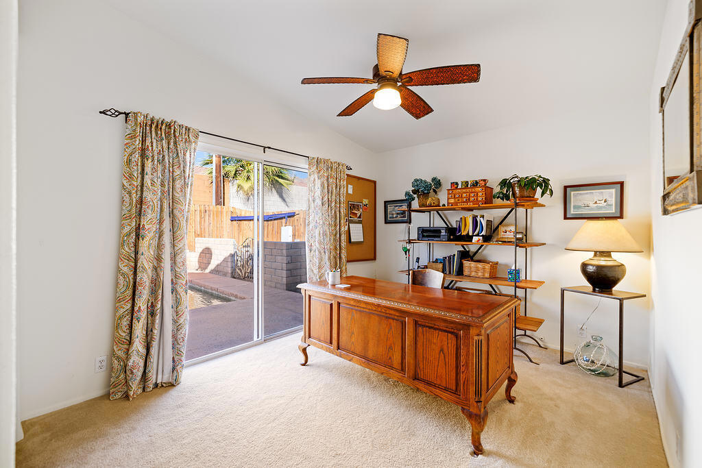 54685 Avenida Alvarado