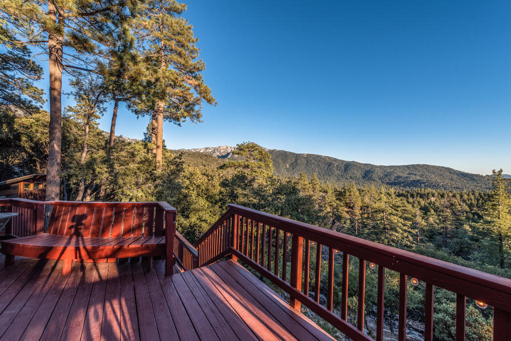 53165 Mountain View Drive