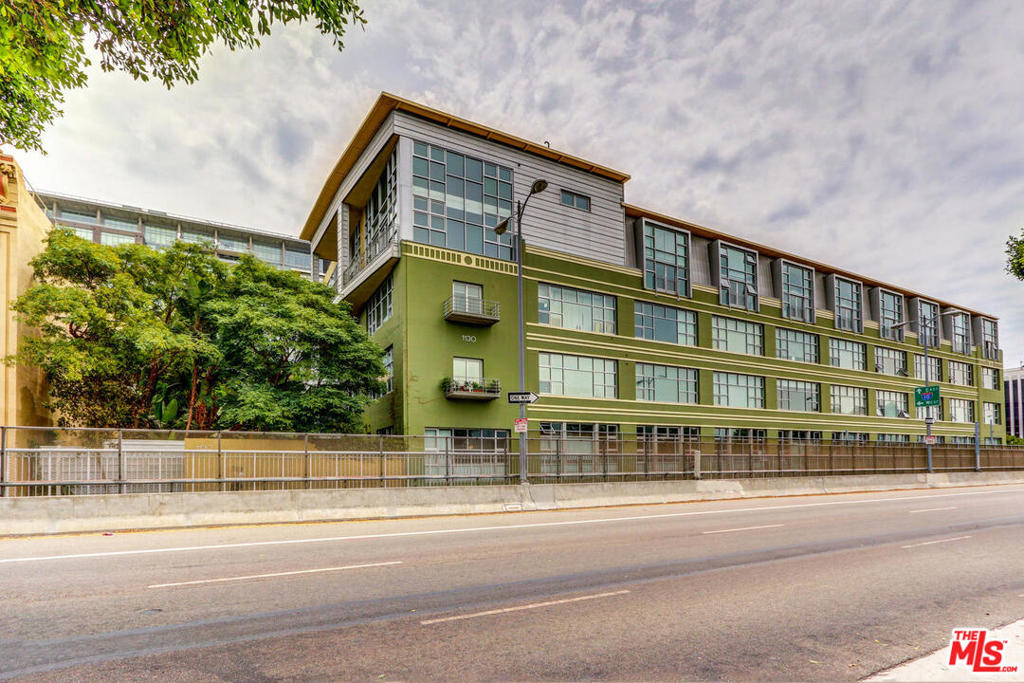 1130 S FLOWER Street Unit: 304