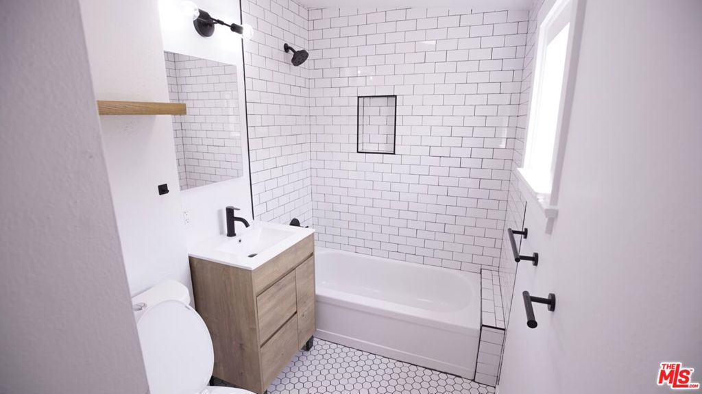 2348 Elmgrove Street