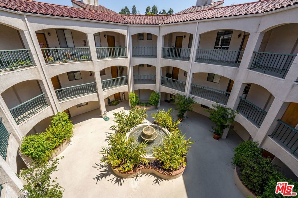 4200 Via Arbolada 122