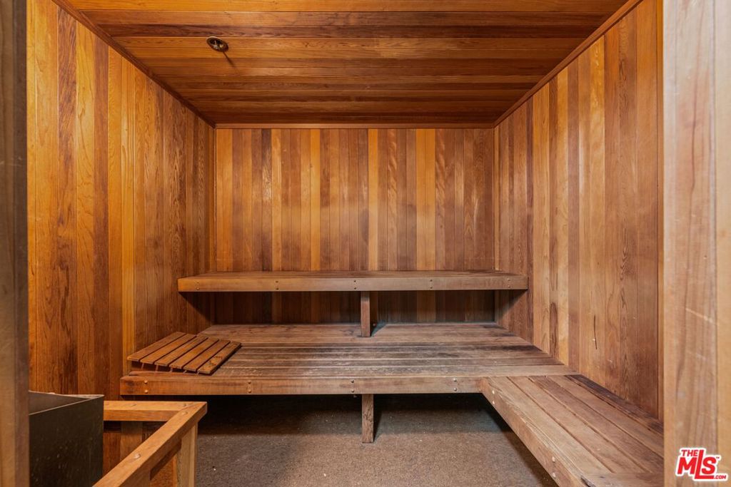 4200 Via Arbolada 122