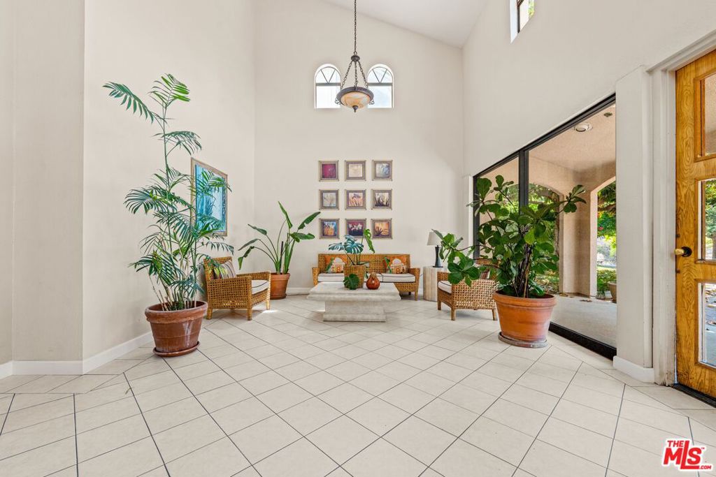 4200 Via Arbolada 122