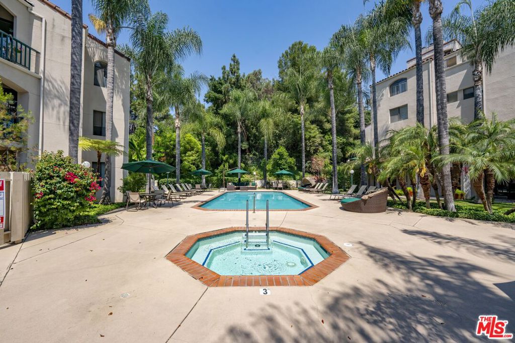 4200 Via Arbolada 122