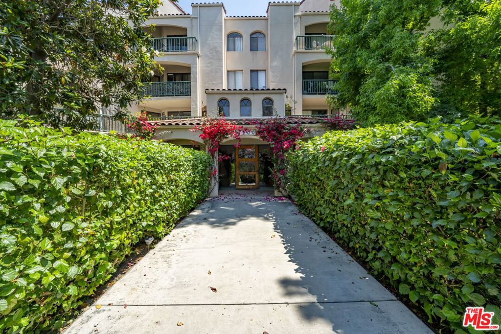 4200 Via Arbolada 122