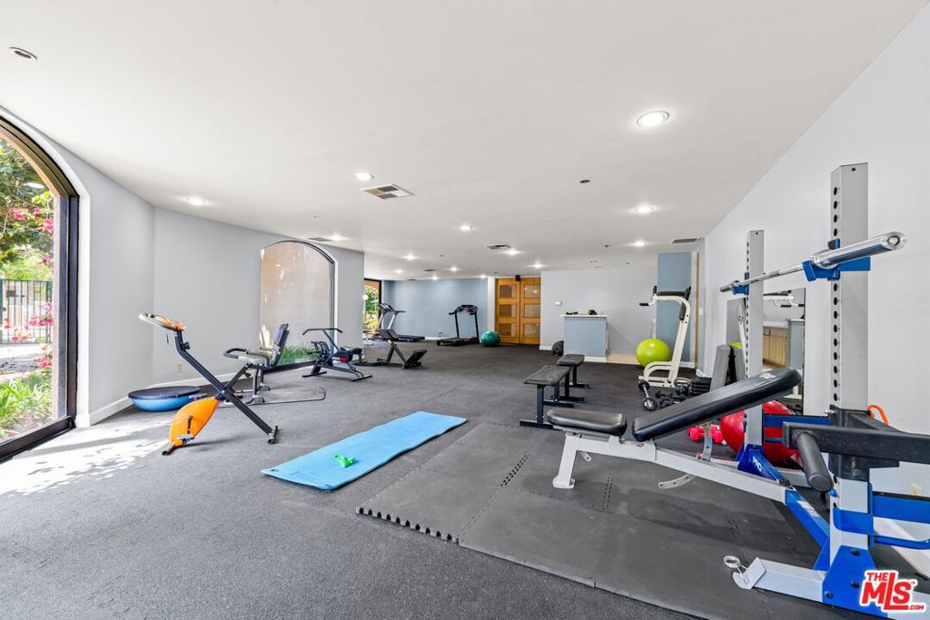 4200 Via Arbolada 122