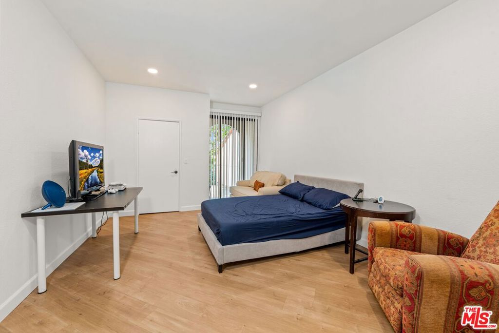 4200 Via Arbolada 122