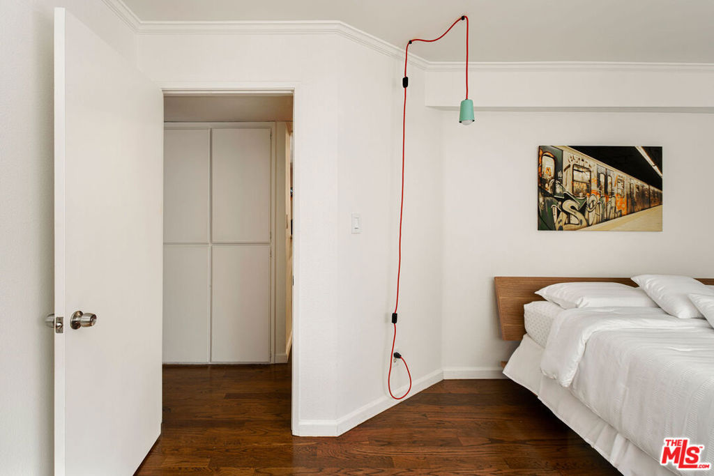 1118 E Palmer Avenue 104