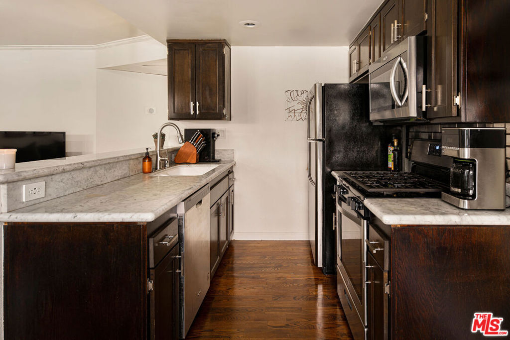 1118 E Palmer Avenue 104