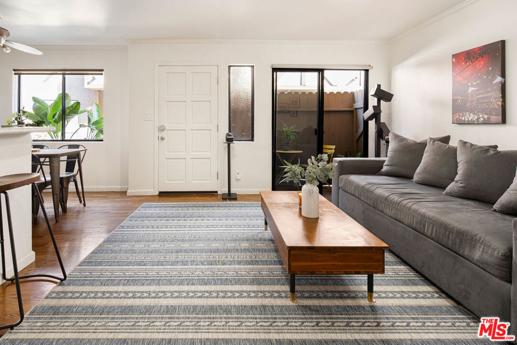 1118 E Palmer Avenue 104