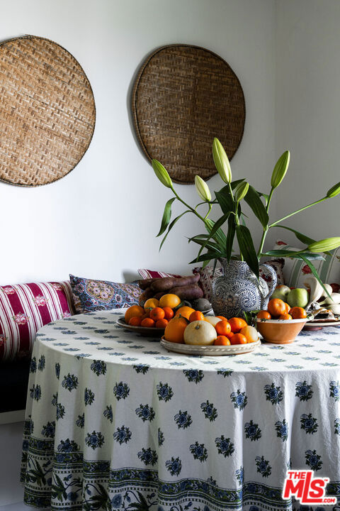 4225 San Rafael Avenue