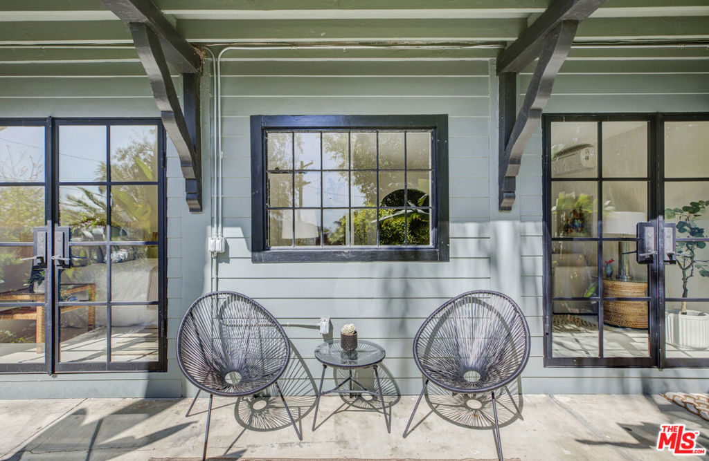 3410 Glenalbyn Drive