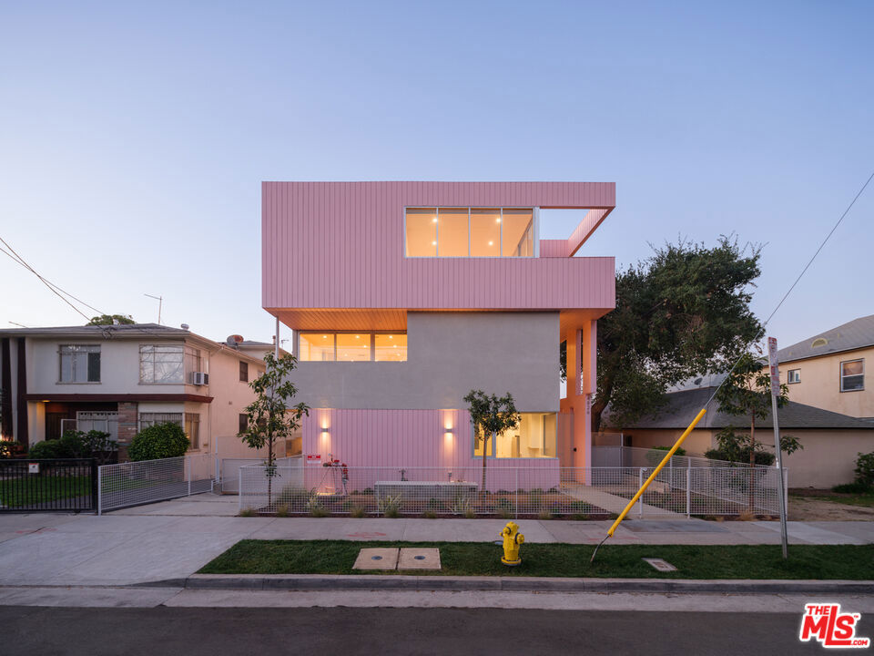 4826 Franklin Avenue 6